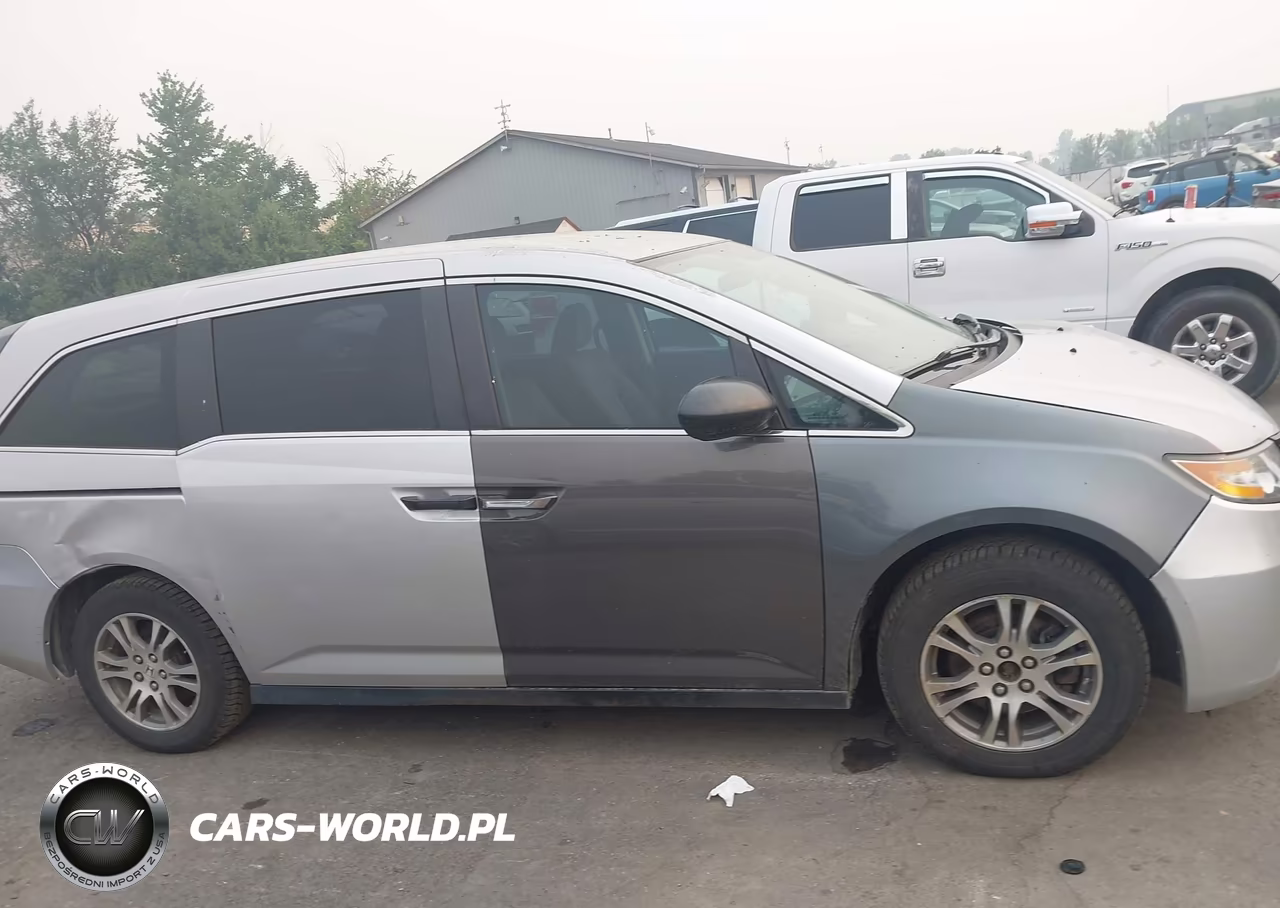 2014 Honda Odyssey Lx VIN:5FNRL5H29EB056951 - 13