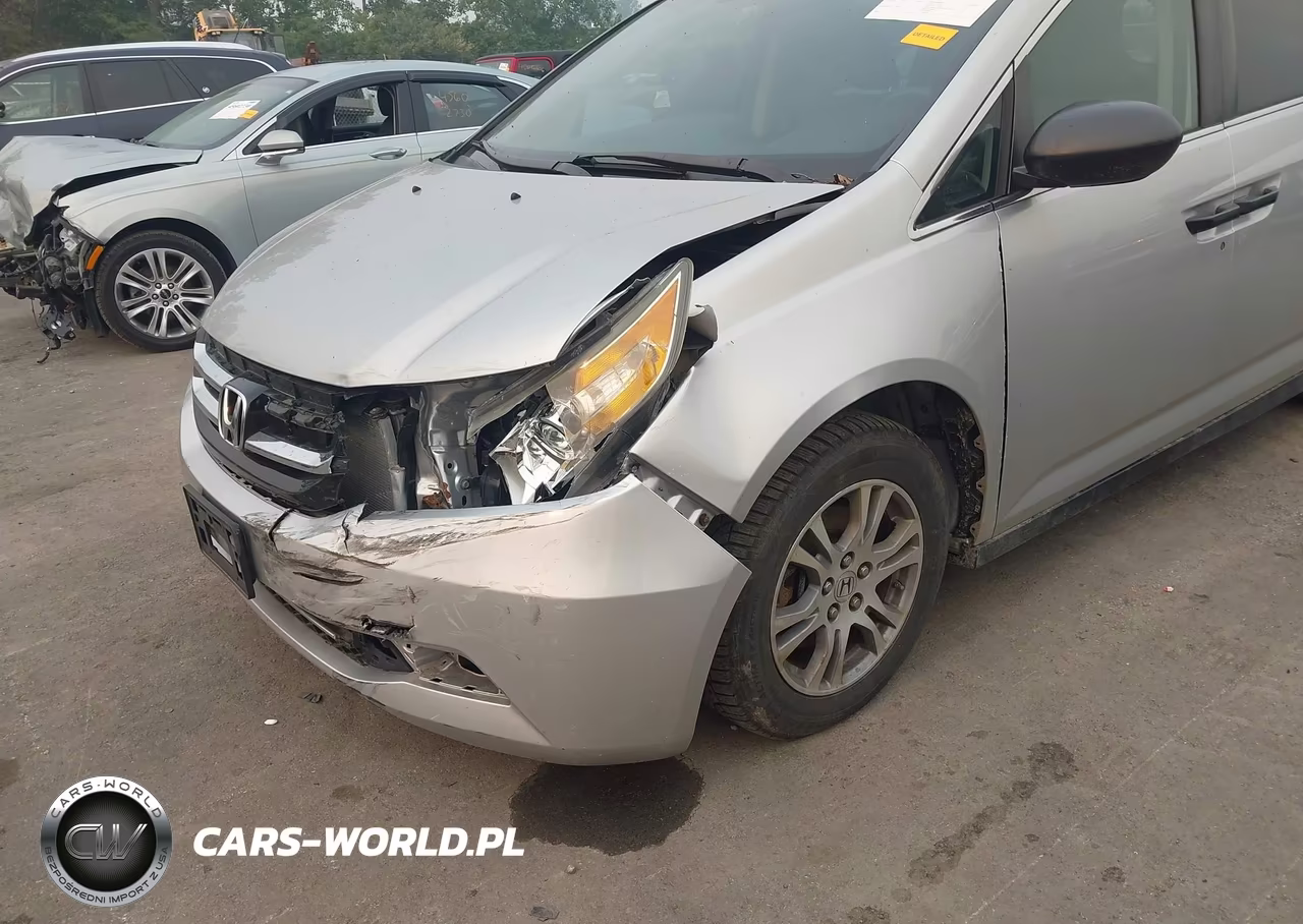 2014 Honda Odyssey Lx VIN:5FNRL5H29EB056951 - 6