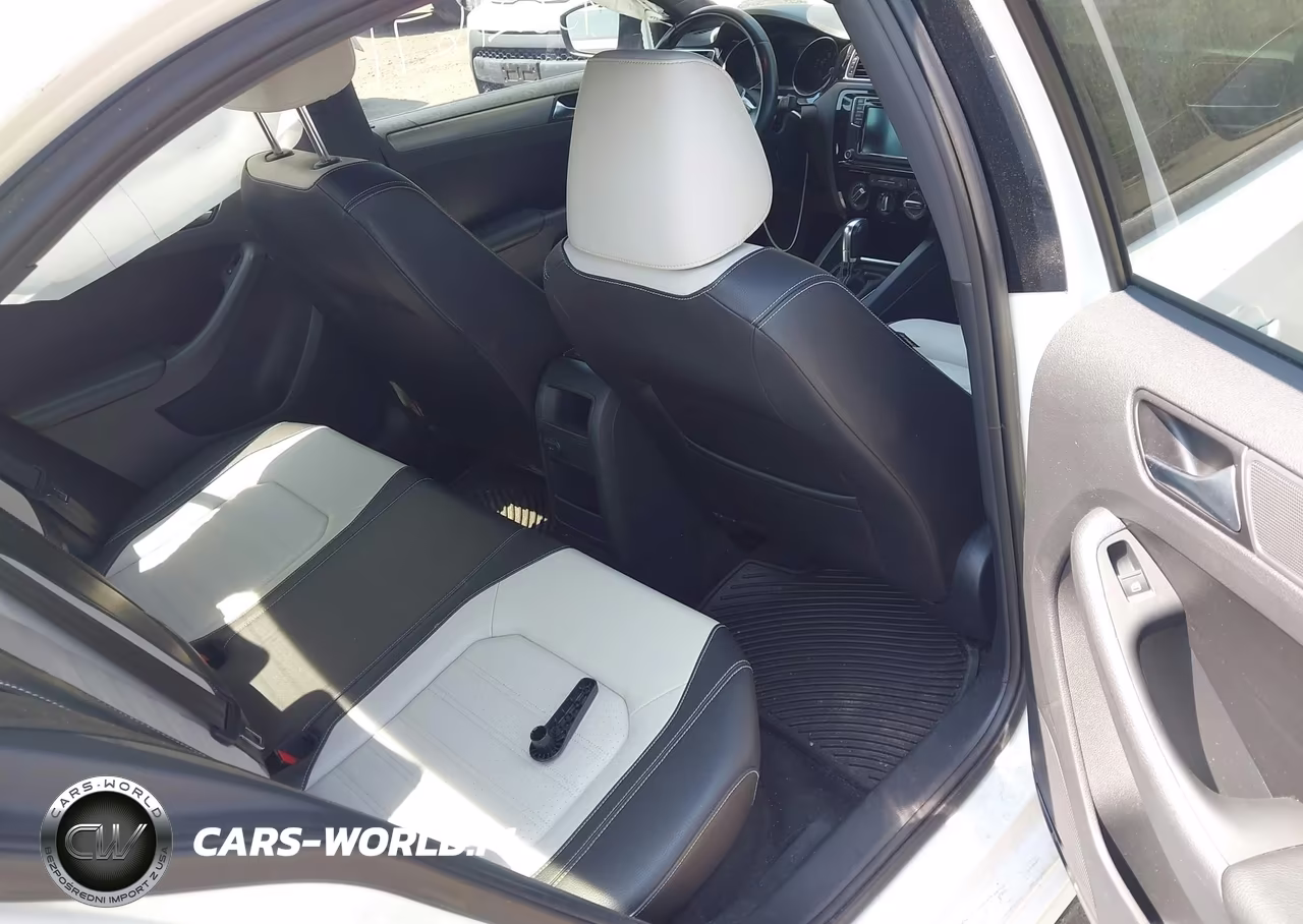 2016 Volkswagen Jetta 1.8T Sport VIN:3VWD17AJ9GM394066 - 8