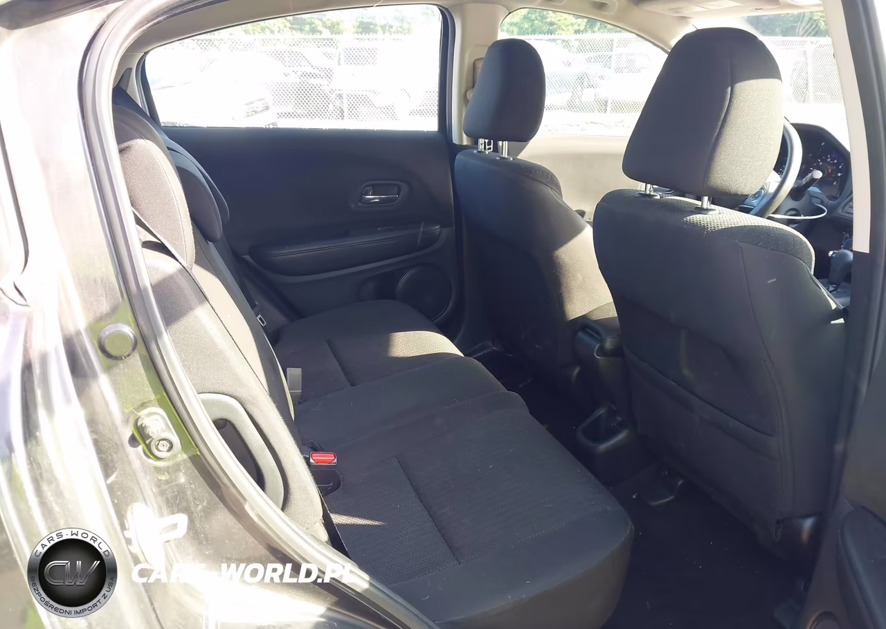 2018 Honda Hr-V Lx VIN:3CZRU6H36JG713005 - 8