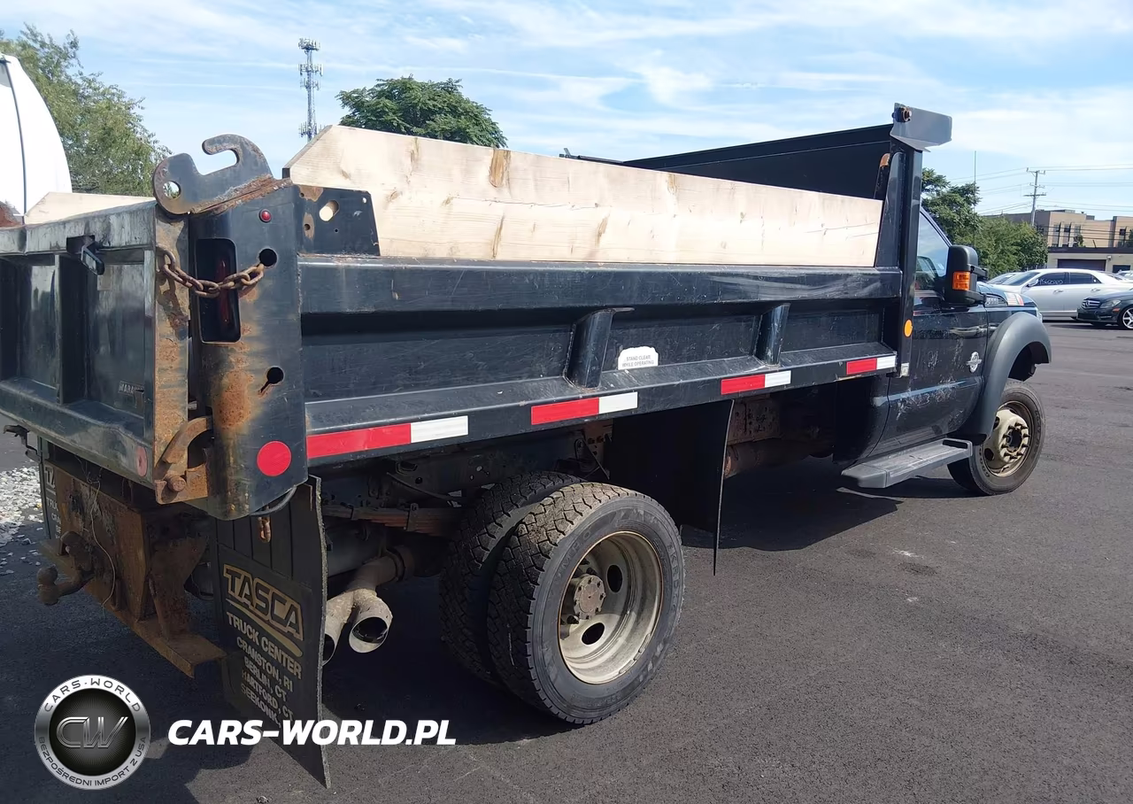 2016 Ford F-550 Chassis Xl-Xlt VIN:1FDUF5HT8GEC37176 - 4