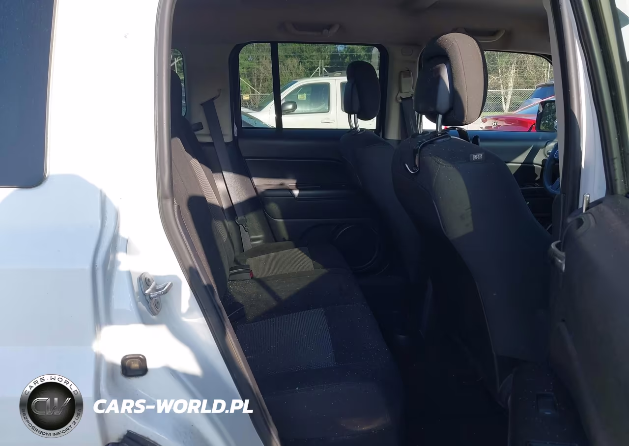 2015 Jeep Patriot Sport VIN:1C4NJPBB2FD361483 - 8