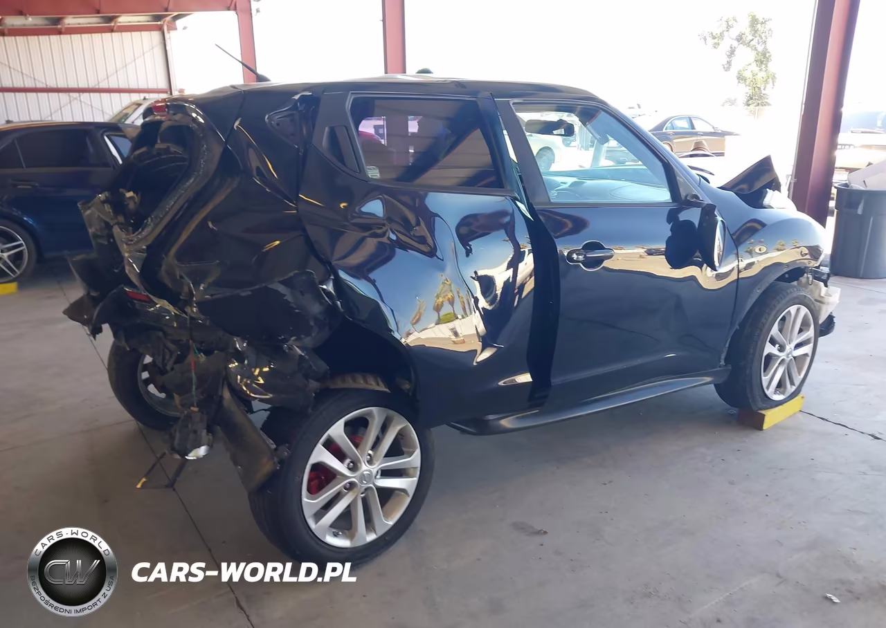2012 Nissan Juke S VIN:JN8AF5MR3CT108855 - 4