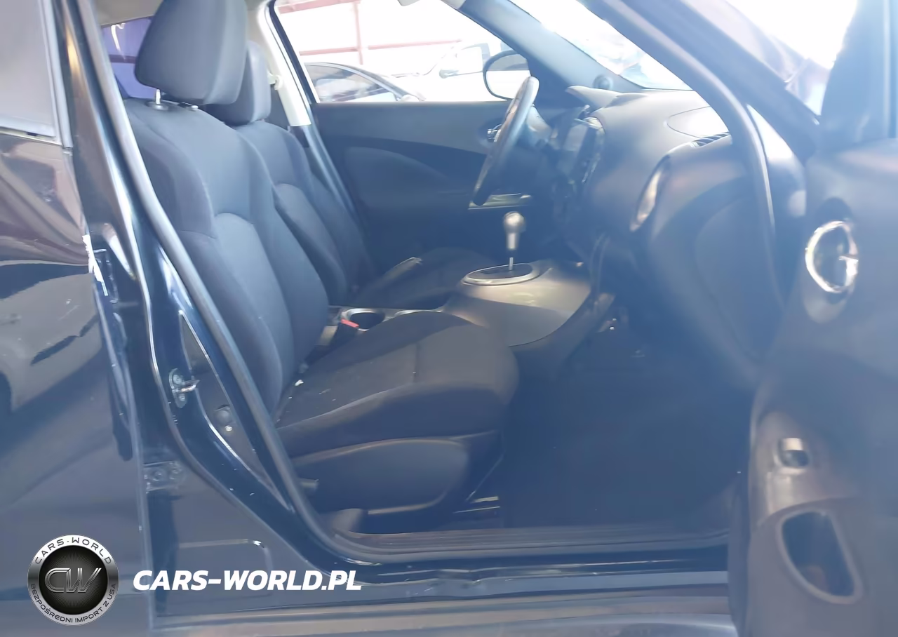 2012 Nissan Juke S VIN:JN8AF5MR3CT108855 - 5