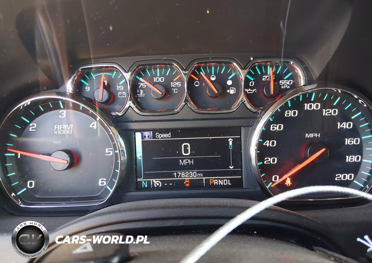 2017 Chevrolet Suburban Ls VIN:1GNSKGKC8HR117777 - 7