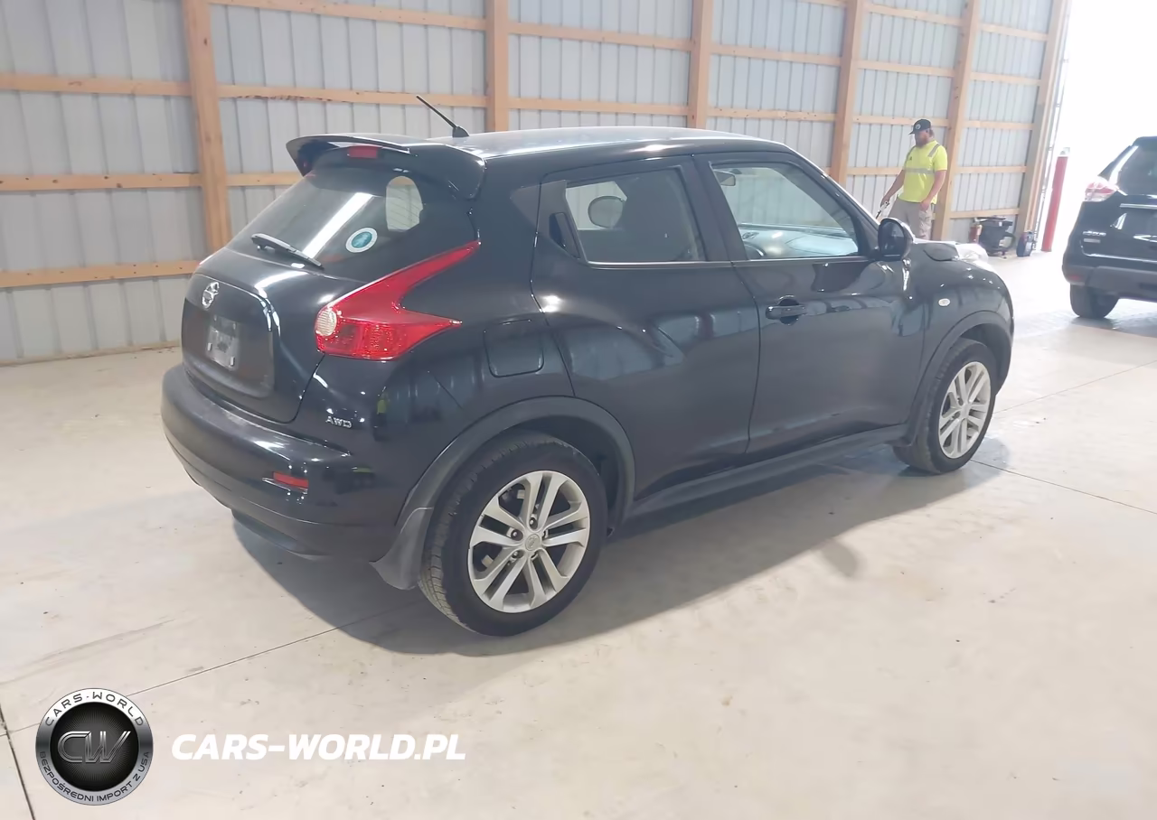2011 Nissan Juke S VIN:JN8AF5MV0BT005971 - 4