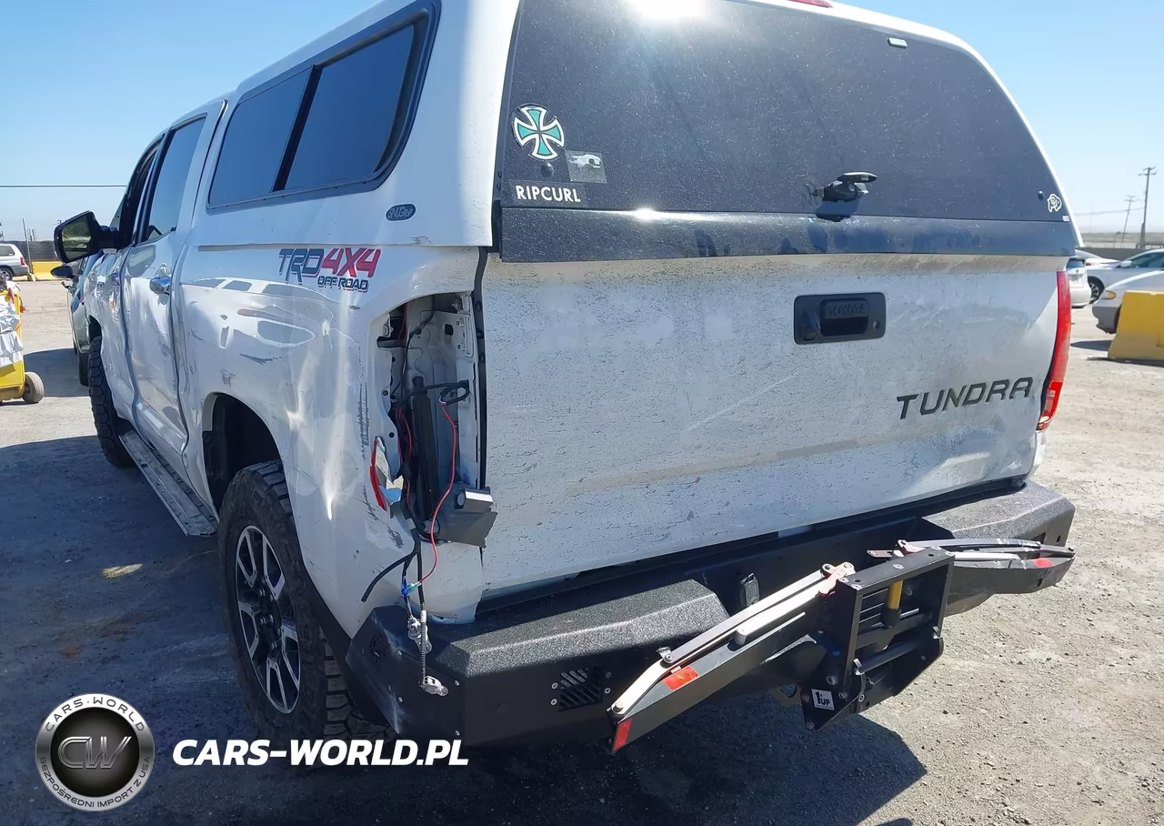2017 Toyota Tundra 1794 5.7L V8 VIN:5TFAY5F1XHX649396 - 17