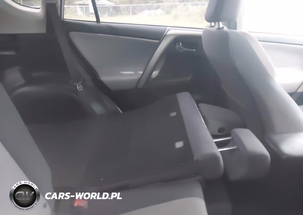 2015 Toyota Rav4 Xle VIN:2T3WFREV9FW230609 - 8