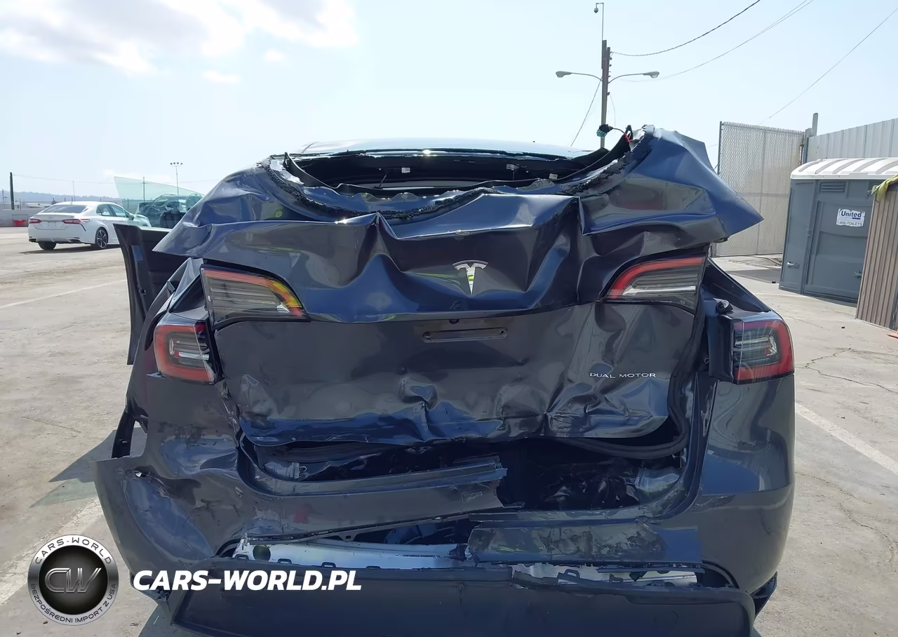 2023 Tesla Model Y Awd-Long Range Dual Motor All-Wheel Drive VIN:7SAYGDEE1PA024149 - 6