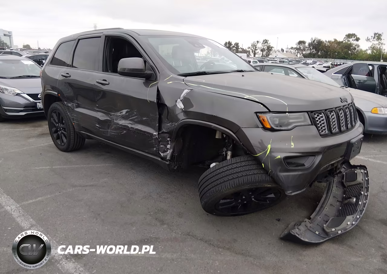 2020 Jeep Grand Cherokee Altitude 4X2