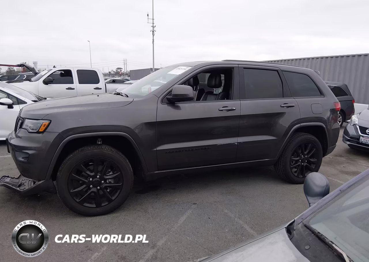 2020 Jeep Grand Cherokee Altitude 4X2 VIN:1C4RJEAG1LC316801 - 14