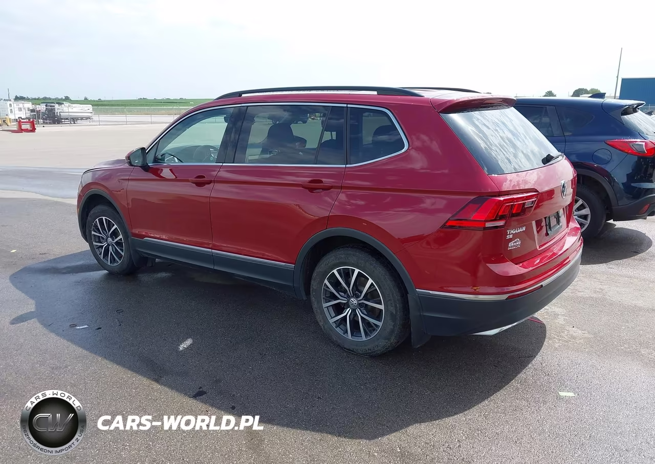 2020 Volkswagen Tiguan VIN:3VV2B7AX5LM015832 - 3