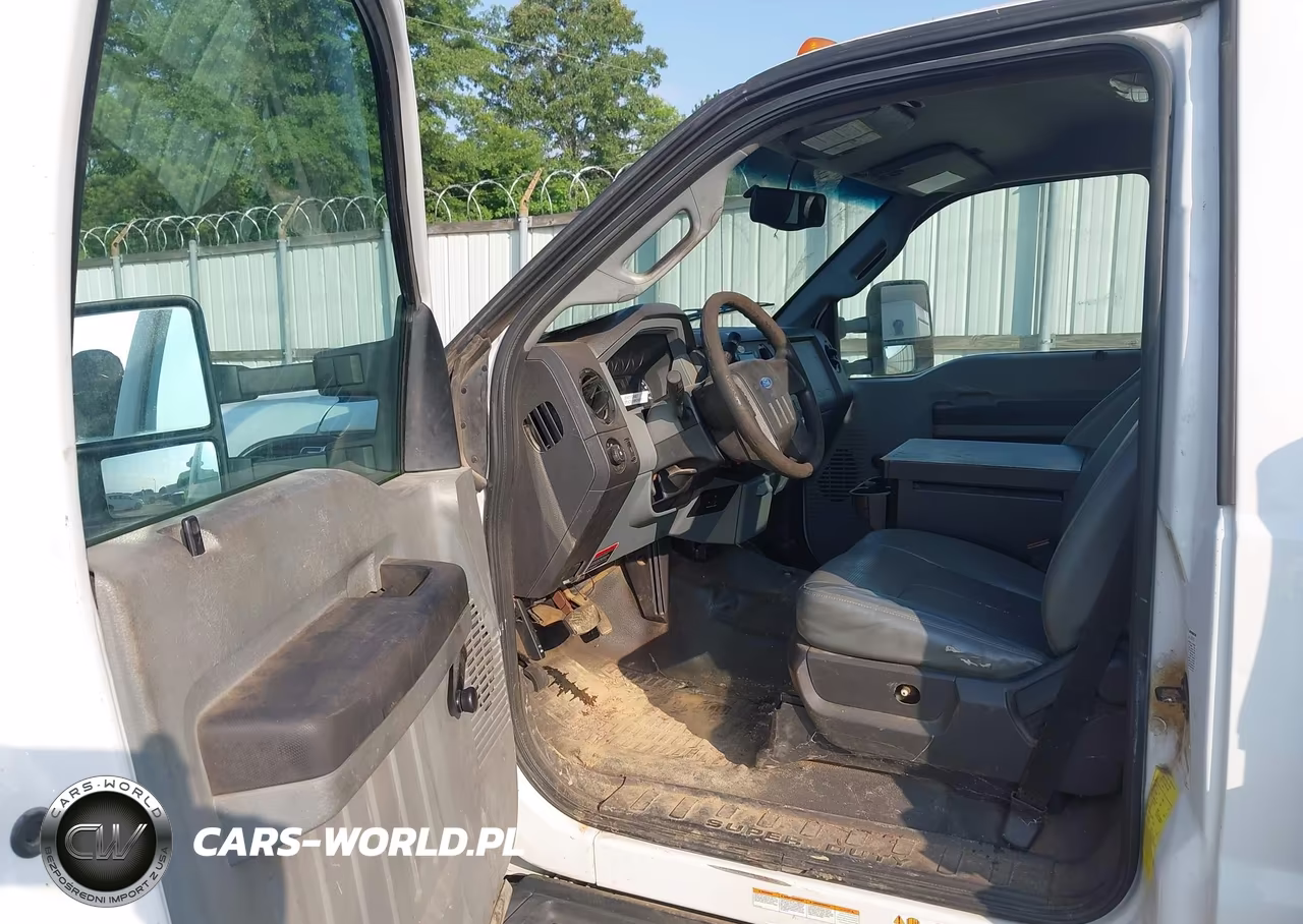 2013 Ford F-450 Chassis Xl-Xlt VIN:1FDUF4GY3DEB54287 - 6