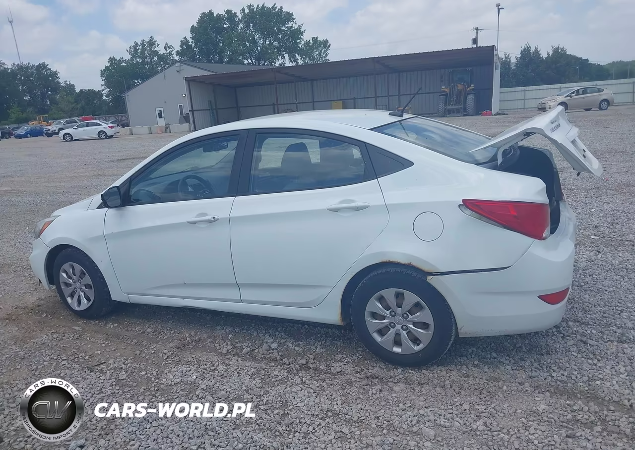 2015 Hyundai Accent Gls VIN:KMHCT4AE0FU853517 - 14