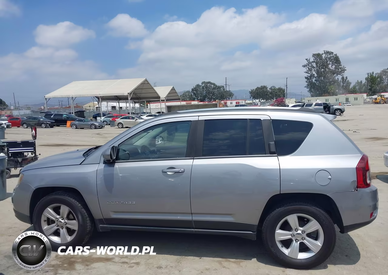 2015 Jeep Compass High Altitude Edition VIN:1C4NJCEA5FD164867 - 14