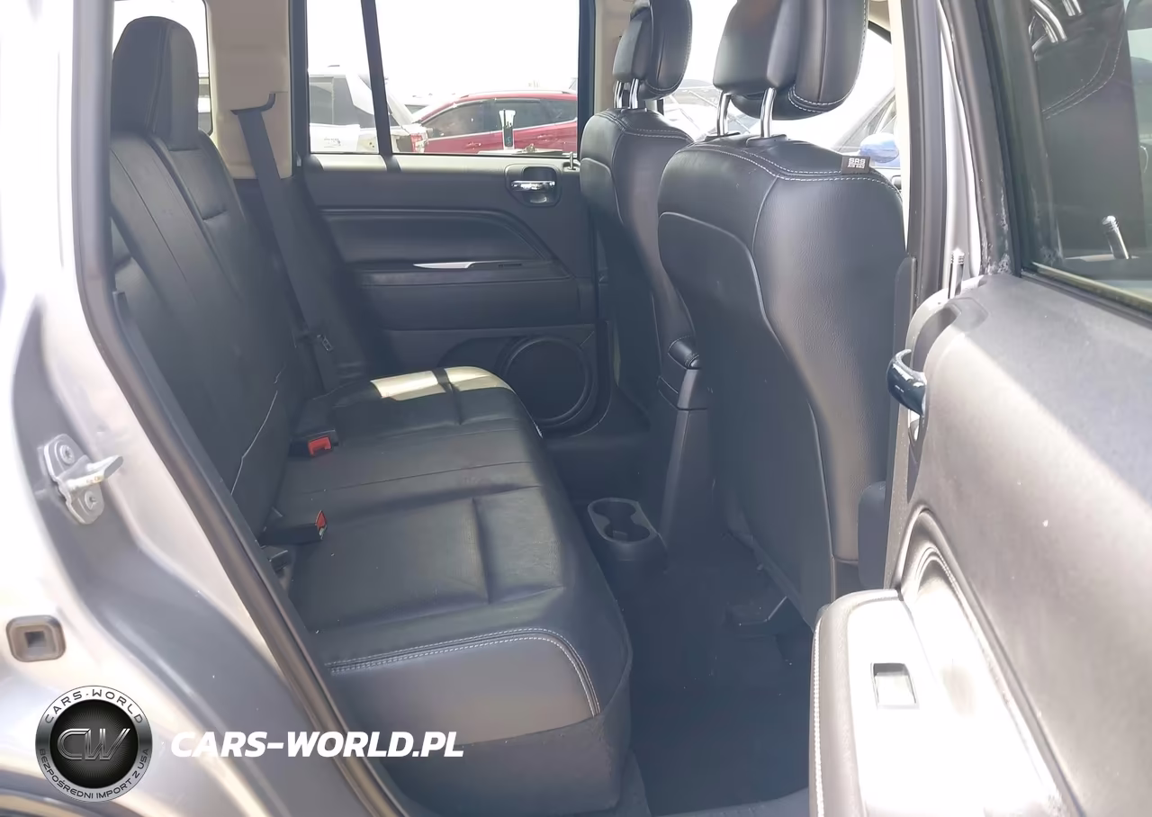 2015 Jeep Compass High Altitude Edition VIN:1C4NJCEA5FD164867 - 8