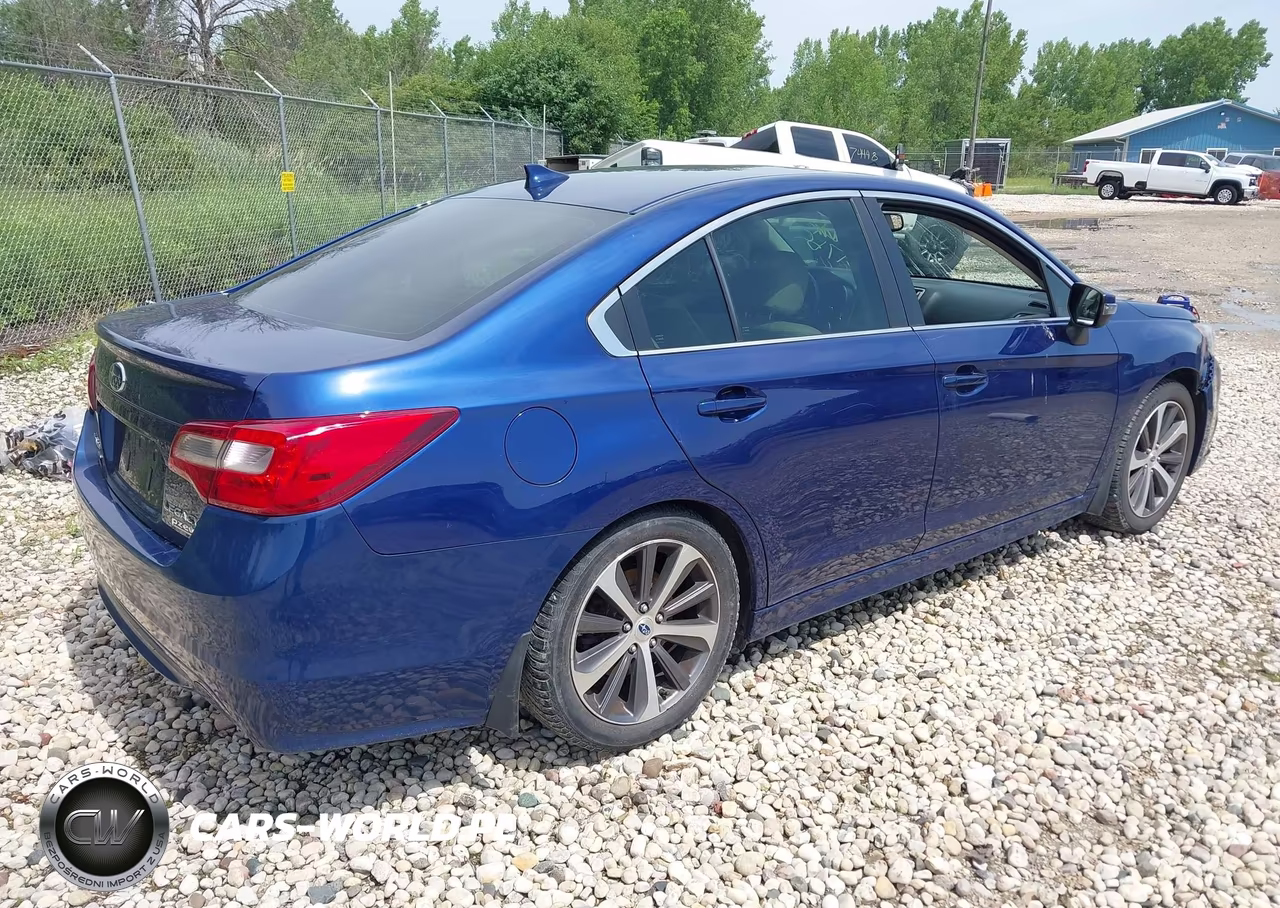 2017 Subaru Legacy 2.5I Limited VIN:4S3BNAK69H3010117 - 4