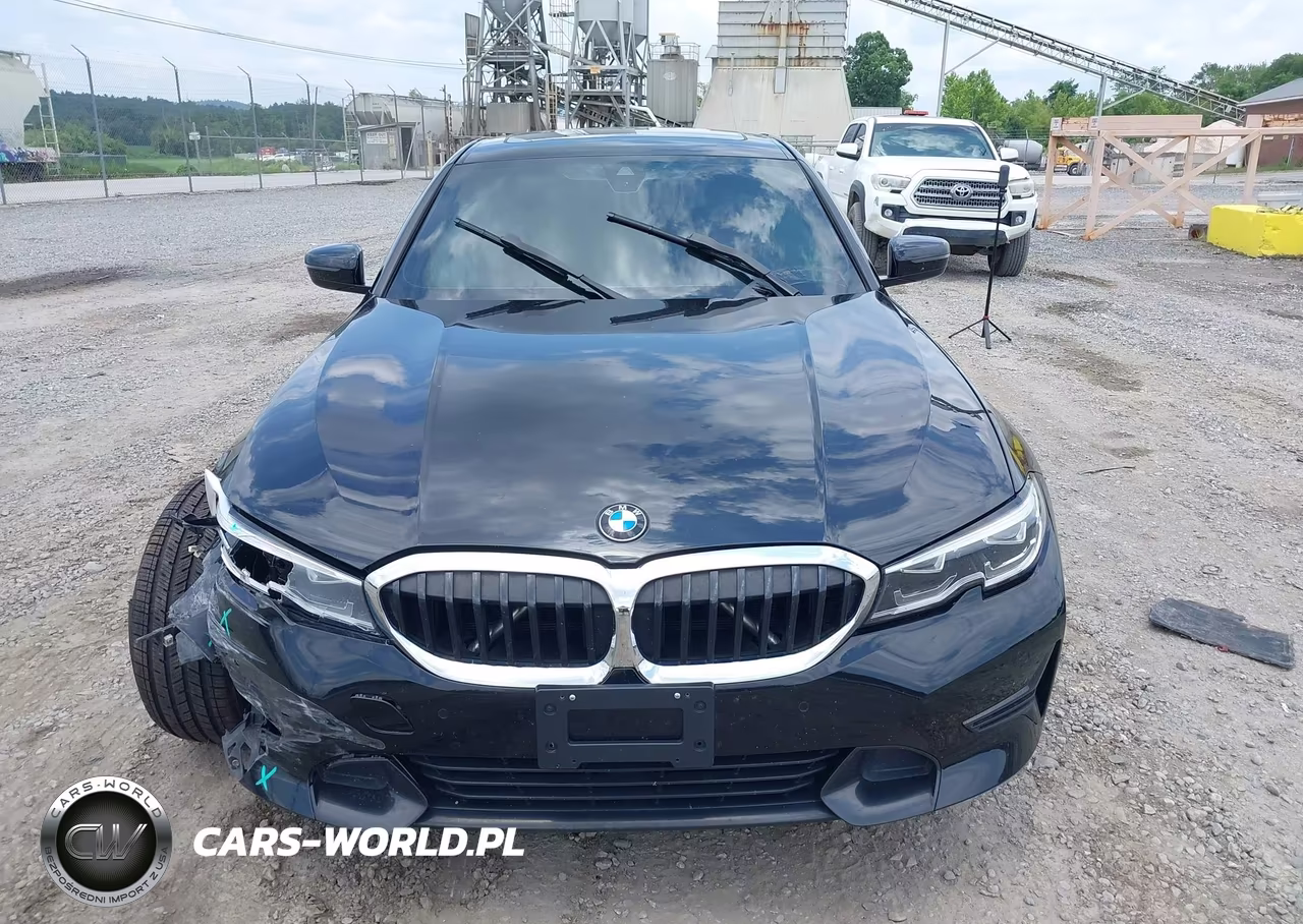 2020 BMW 330I xDrive VIN:3MW5R7J04L8B39994 - 12