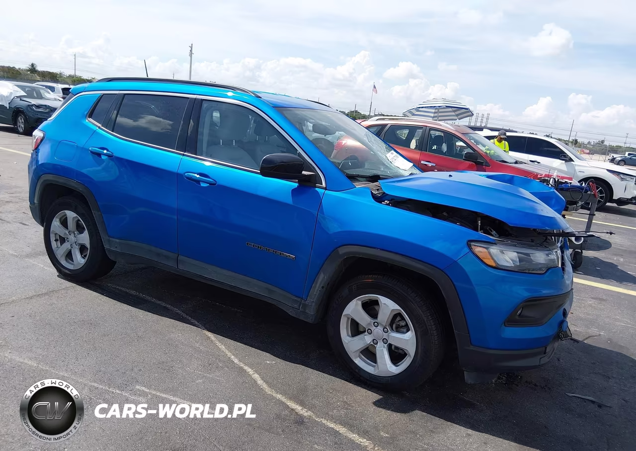 2022 Jeep Compass Latitude Fwd