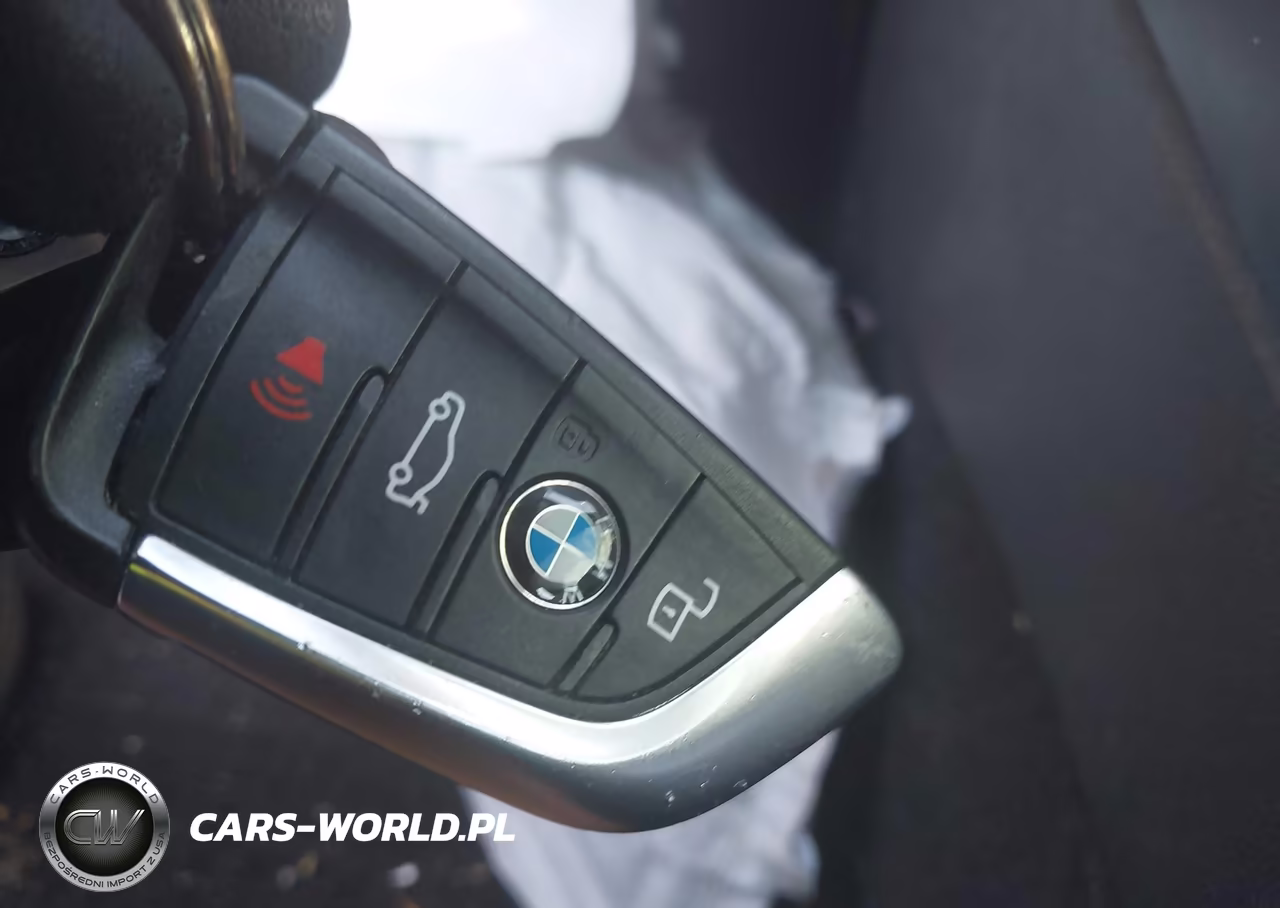 2022 BMW 330E xDrive VIN:3MW5P9J06N8C33749 - 11