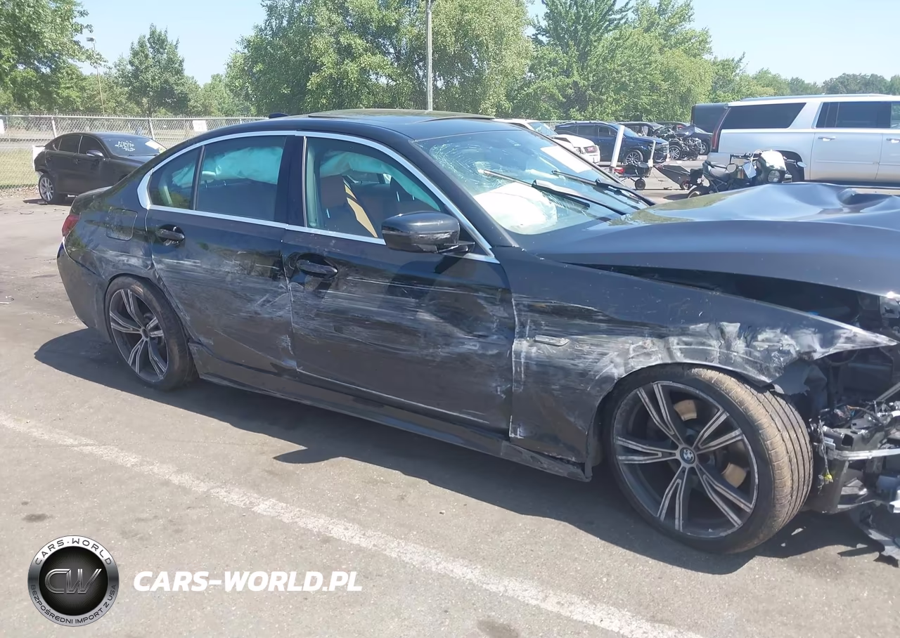 2022 BMW 330E xDrive VIN:3MW5P9J06N8C33749 - 17