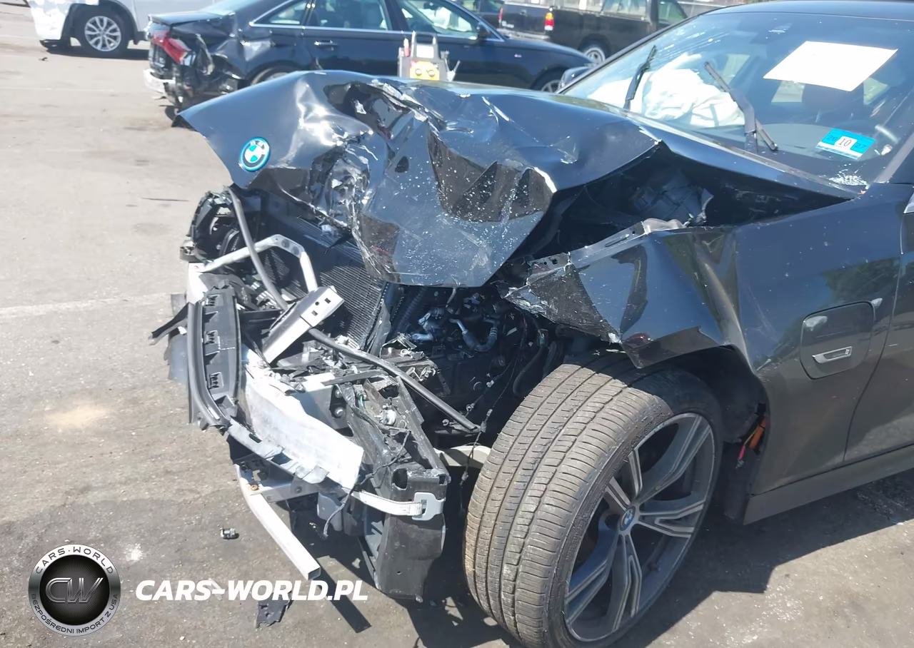2022 BMW 330E xDrive VIN:3MW5P9J06N8C33749 - 18