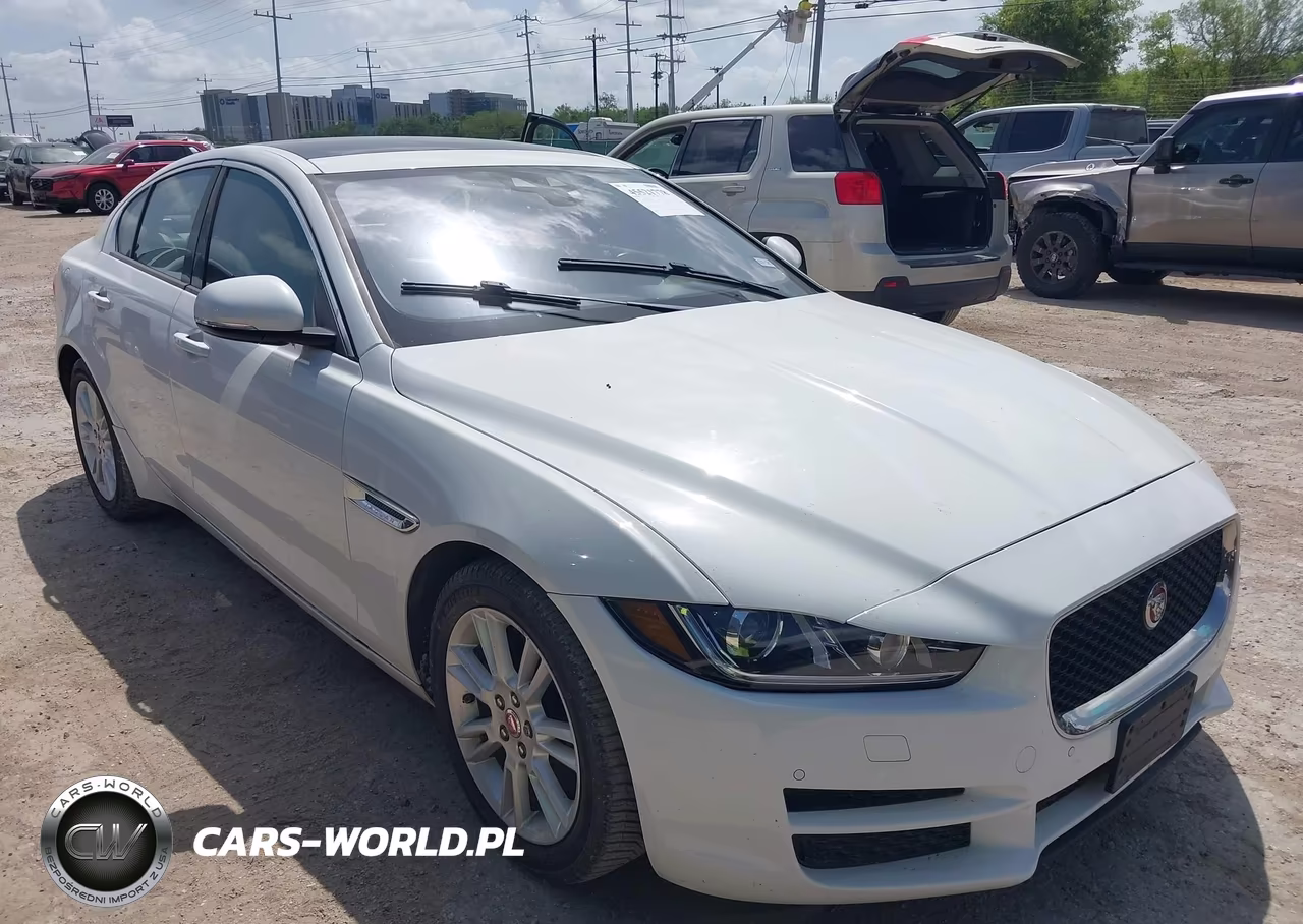 2017 Jaguar Xe 20D Premium