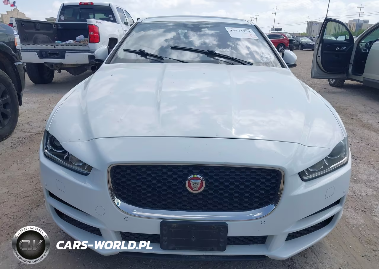 2017 Jaguar Xe 20D Premium VIN:SAJAD4BN5HCP14873 - 6