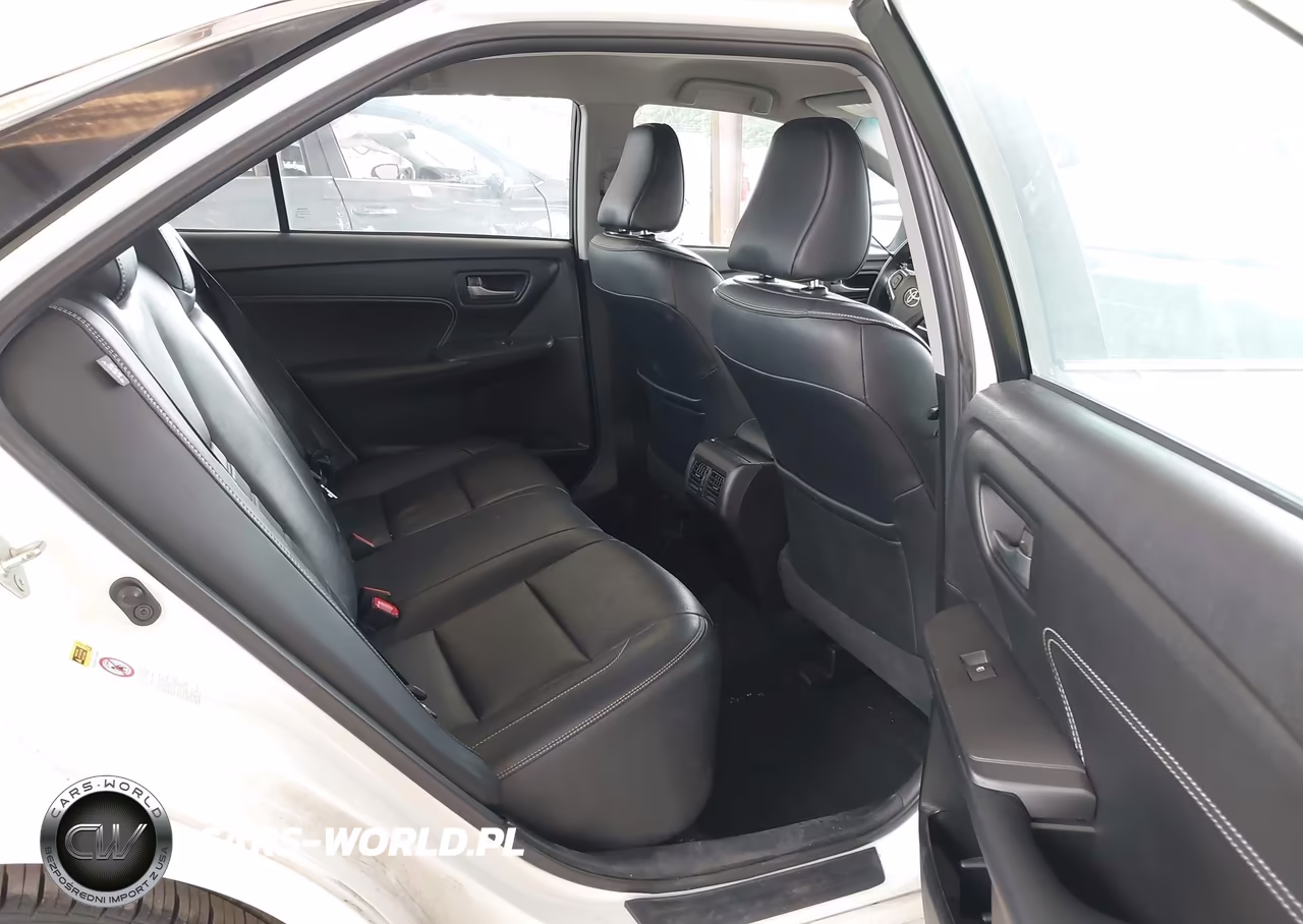 2016 Toyota Camry Xle VIN:4T1BF1FK8GU131102 - 8