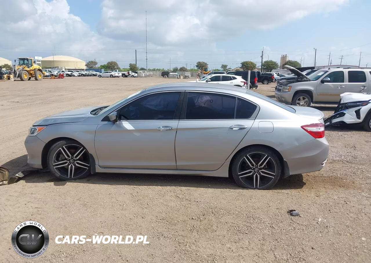 2016 Honda Accord Sport VIN:1HGCR2F55GA210956 - 14