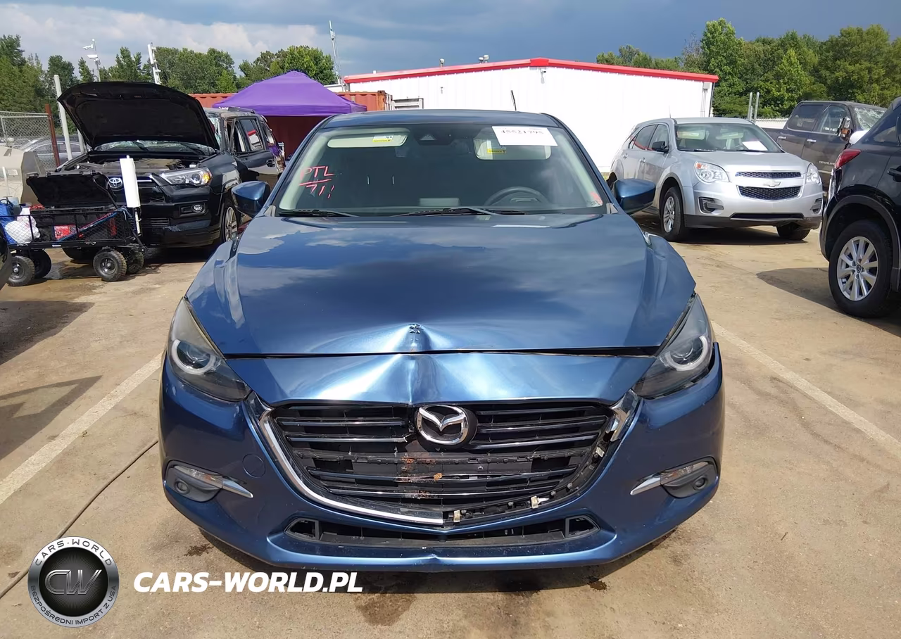 2018 Mazda Mazda3 Grand Touring VIN:3MZBN1M37JM160201 - 12