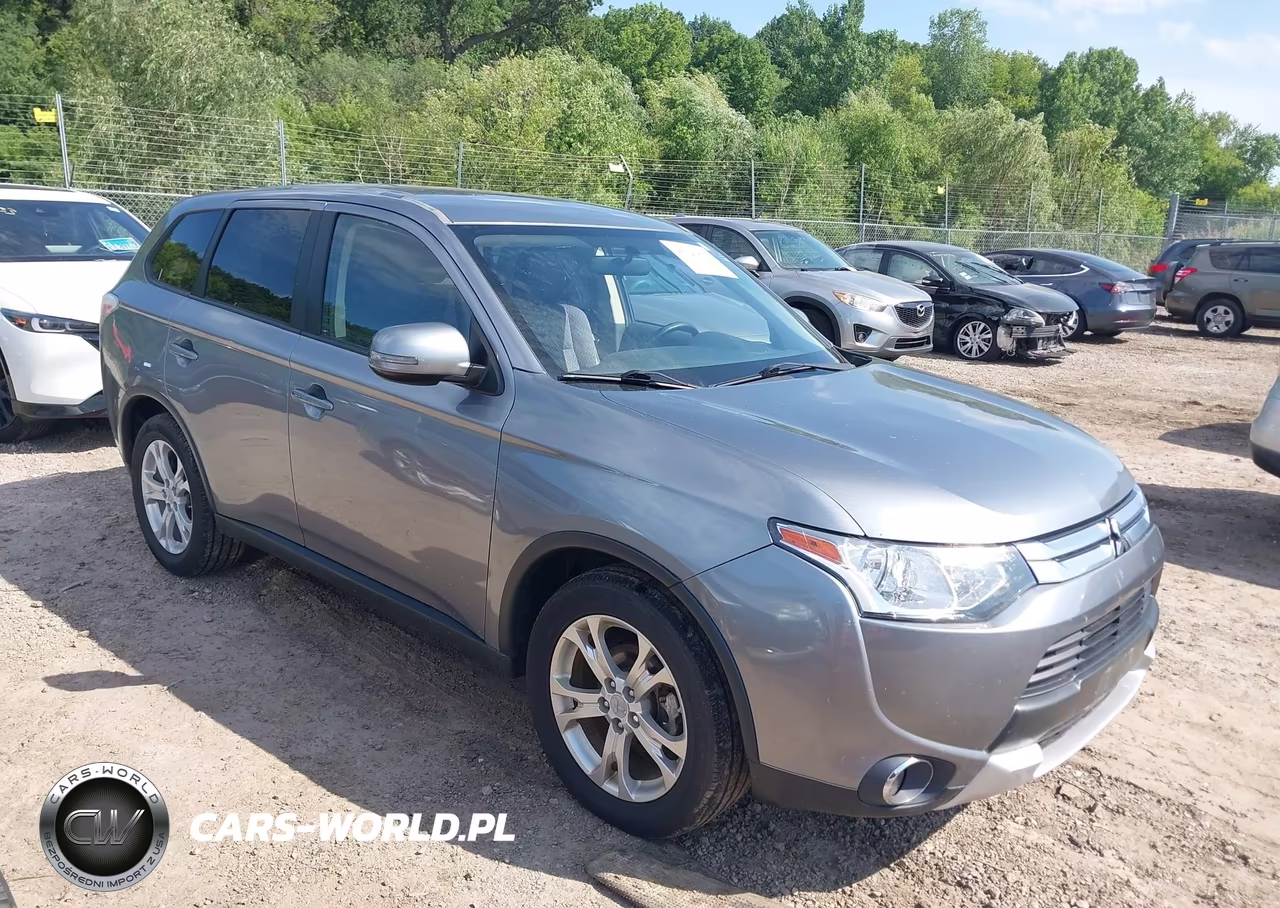 2015 Mitsubishi Outlander Se – zdjęcie 1 z 11