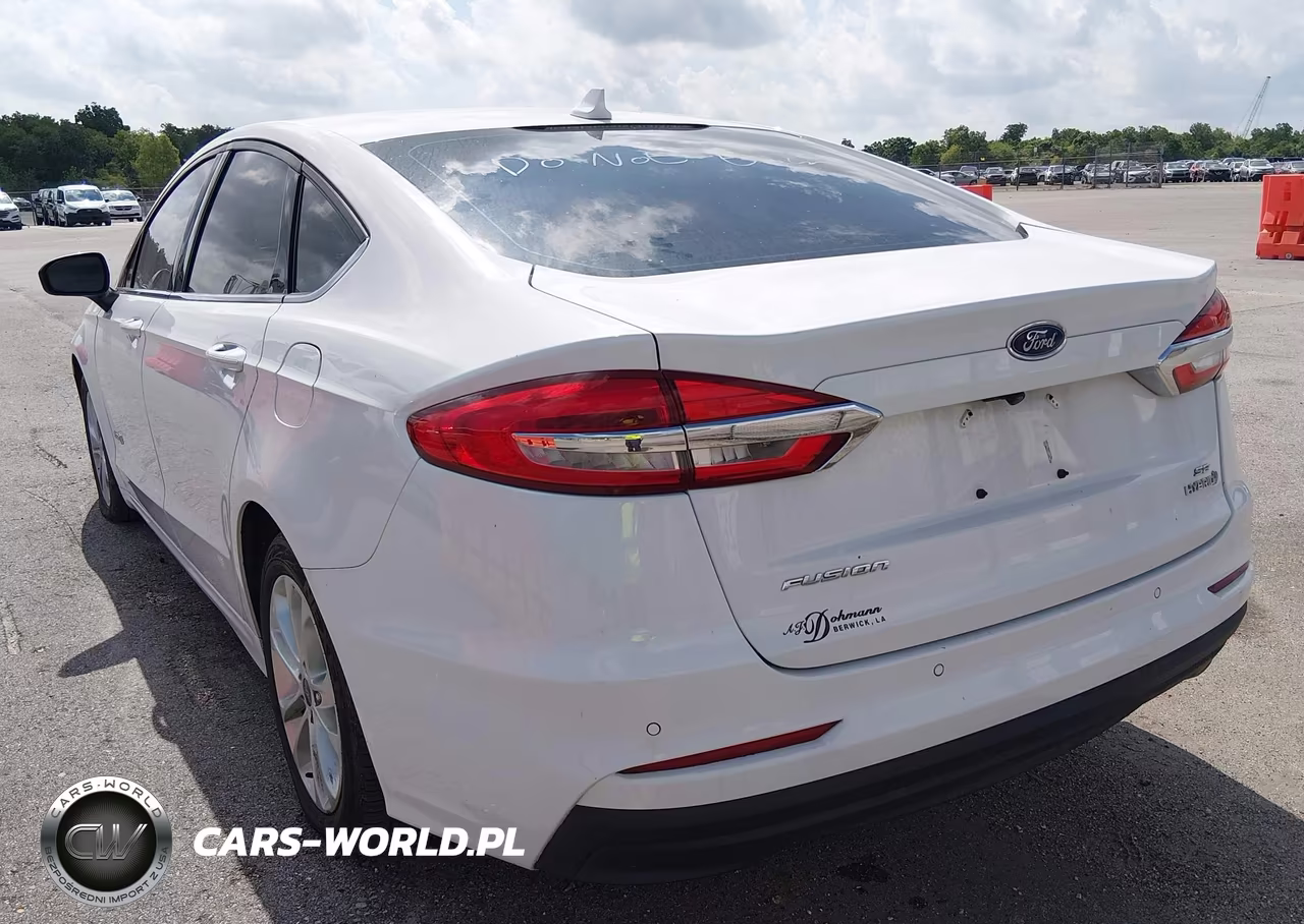 2019 Ford Fusion Hybrid Se VIN:3FA6P0LU1KR106261 - 3