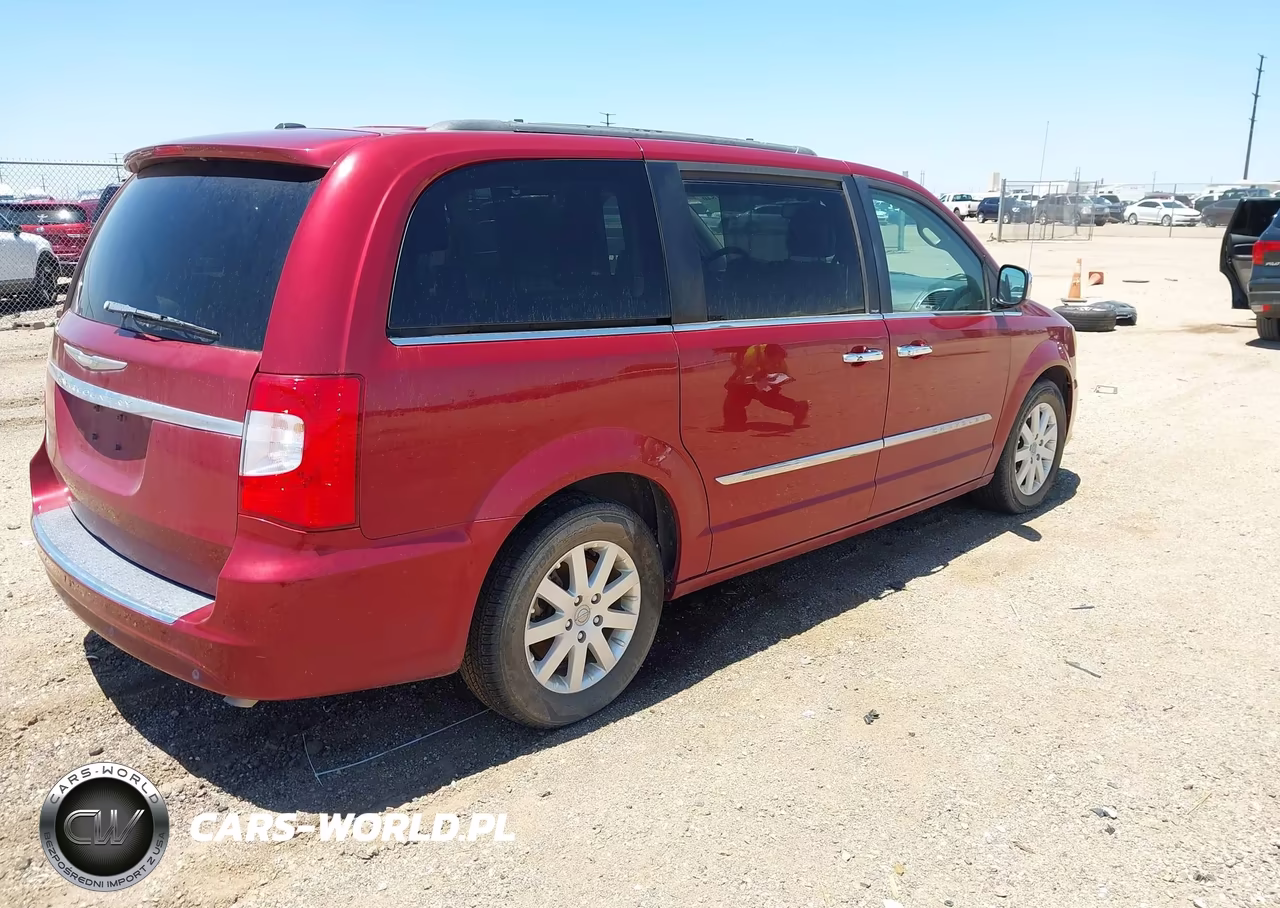 2012 Chrysler Town & Country Touring-L VIN:2C4RC1CG2CR273626 - 4