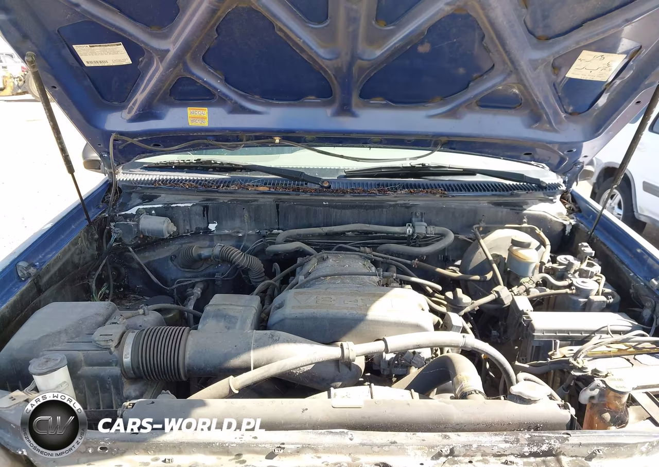 2000 Toyota Tundra Sr5 V8 VIN:5TBRT3410YS103665 - 10