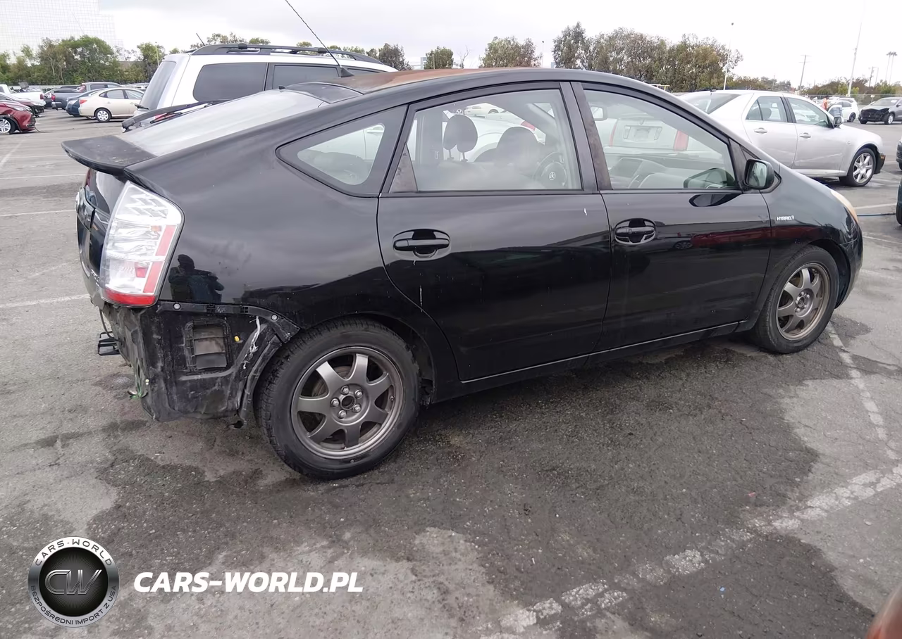 2008 Toyota Prius Touring VIN:JTDKB20U183390411 - 4