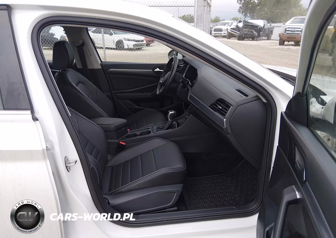 2023 Volkswagen Jetta 1.5T Se VIN:3VWEM7BU0PM042692 - 5