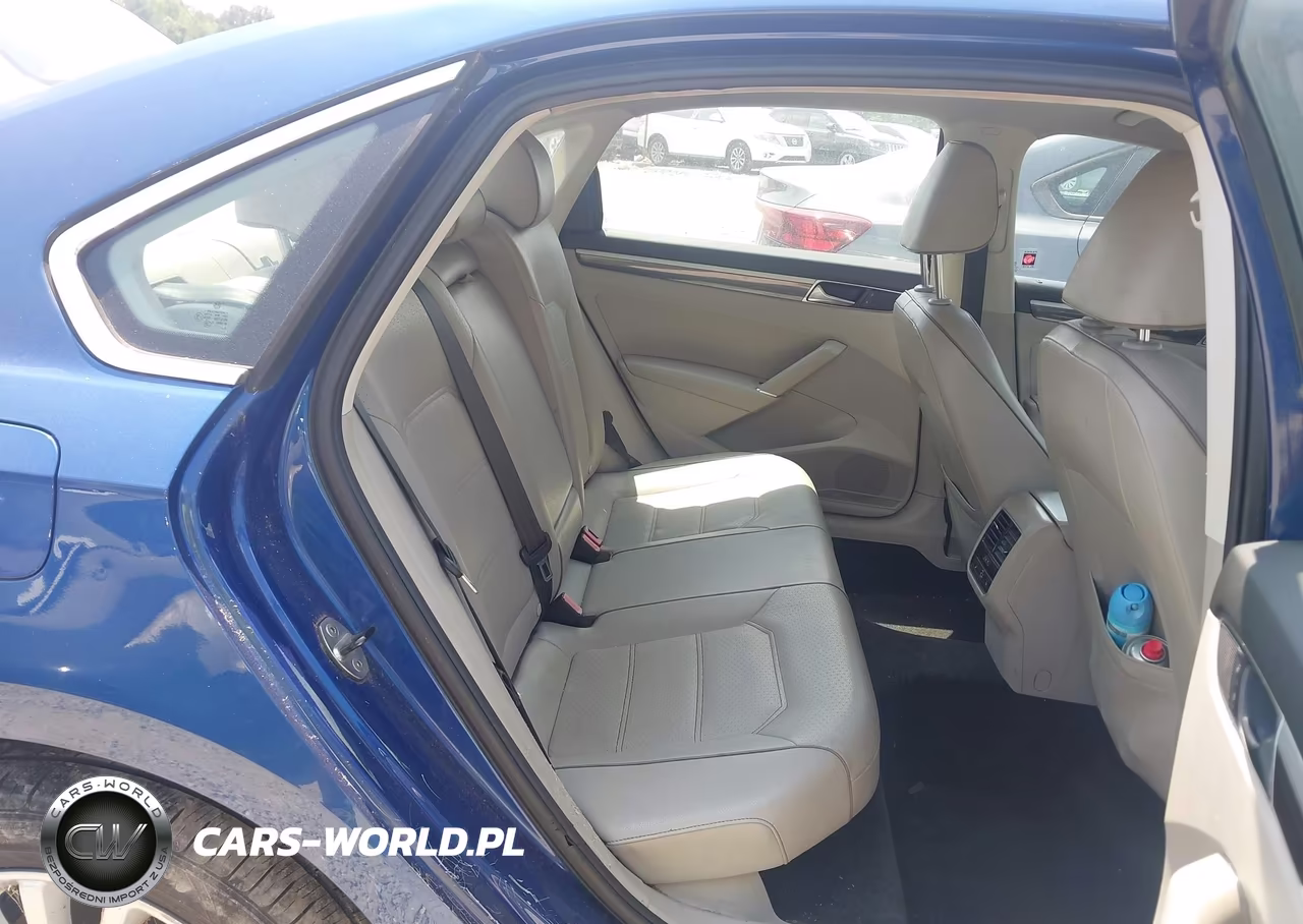 2016 Volkswagen Passat 1.8T Se VIN:1VWBT7A39GC067574 - 8