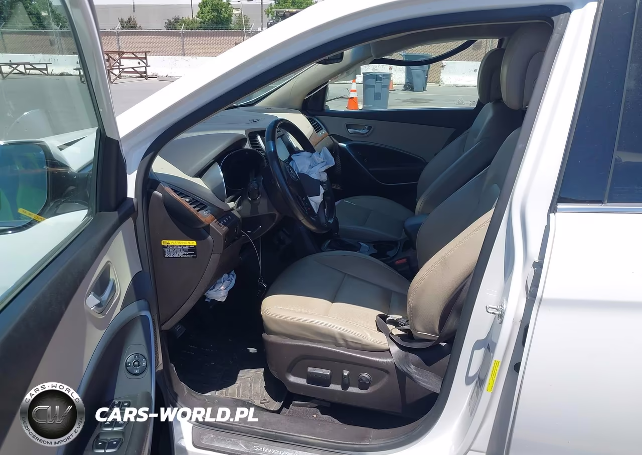 2019 Hyundai Santa Fe Xl Se VIN:KM8SNDHF2KU306151 - 5