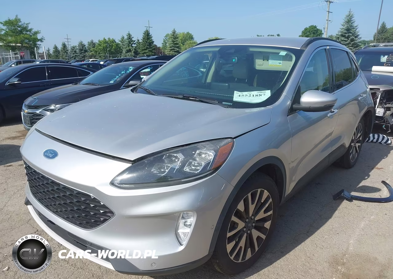 2020 Ford Escape Titanium VIN:1FMCU9J9XLUA15505 - 2