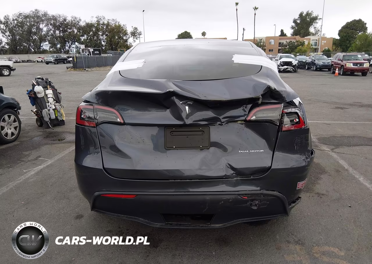 2023 Tesla Model Y Awd-Long Range Dual Motor All-Wheel Drive VIN:7SAYGDEE4PF898403 - 16