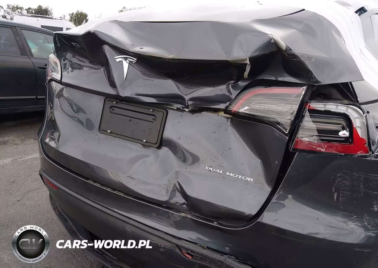 2023 Tesla Model Y Awd-Long Range Dual Motor All-Wheel Drive VIN:7SAYGDEE4PF898403 - 6