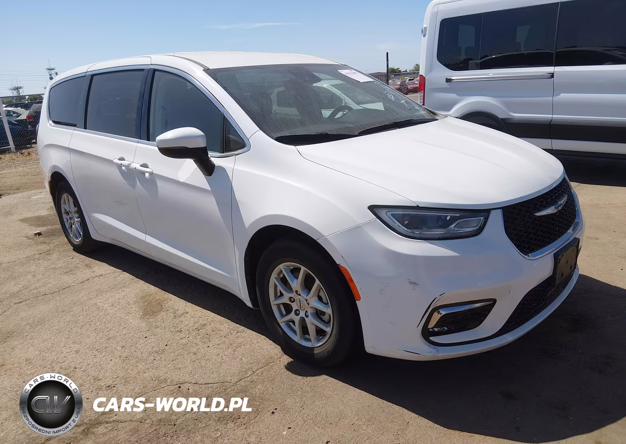 2023 Chrysler Pacifica Touring L – zdjęcie 1 z 16
