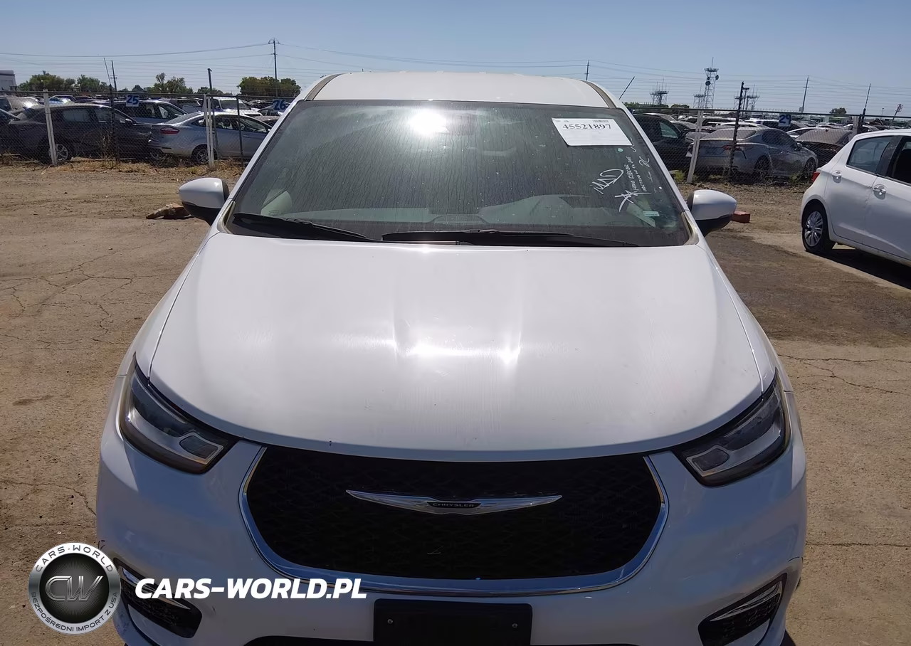 2023 Chrysler Pacifica Touring L VIN:2C4RC1BGXPR571879 - 12