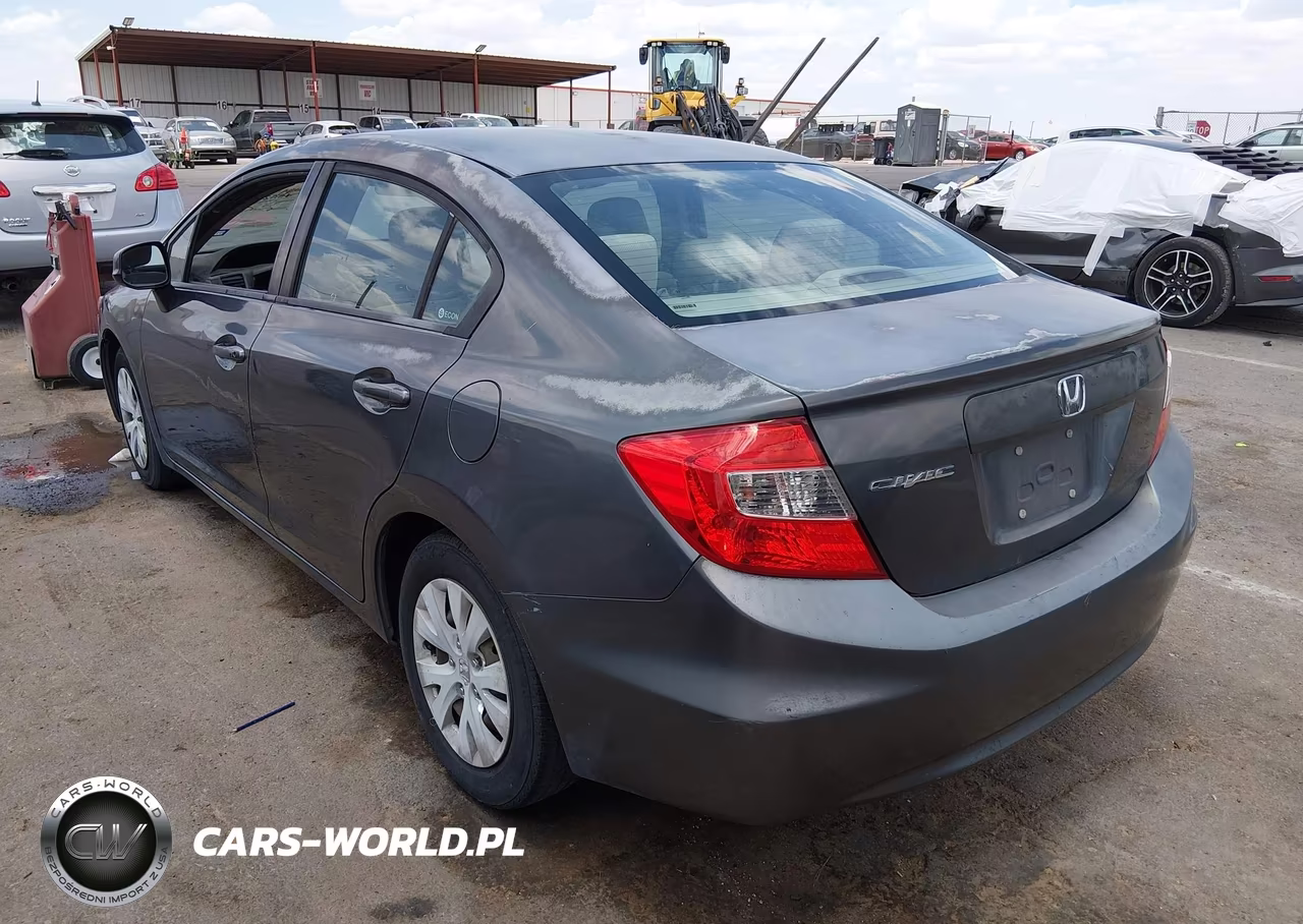 2012 Honda Civic Lx VIN:2HGFB2E52CH553335 - 3