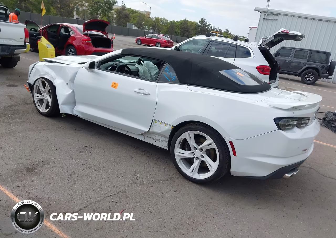 2019 Chevrolet Camaro 2Ss VIN:1G1FH3D75K0115622 - 3