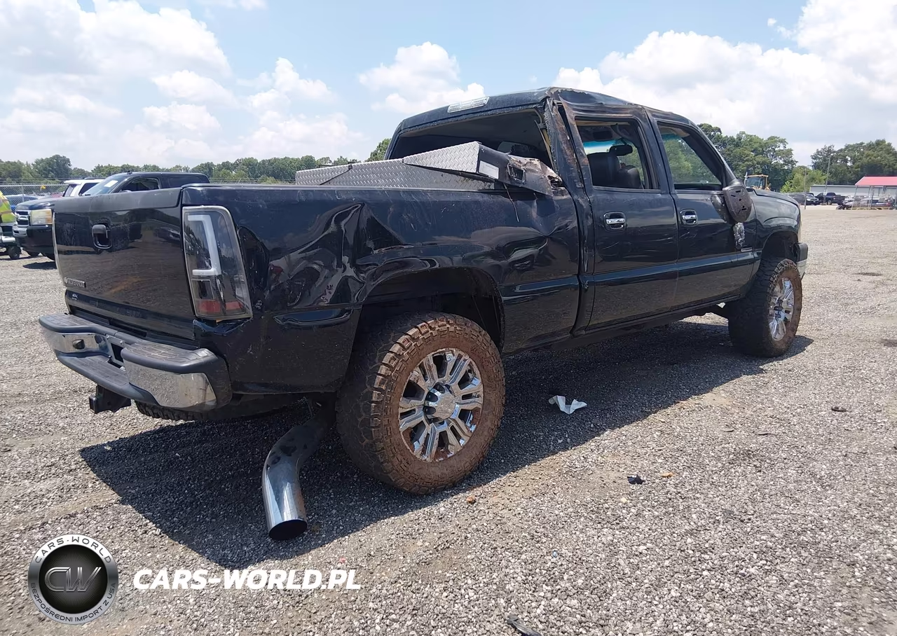 2007 Chevrolet Silverado 2500Hd Classic Lt3 VIN:1GCHK23D37F105338 - 4