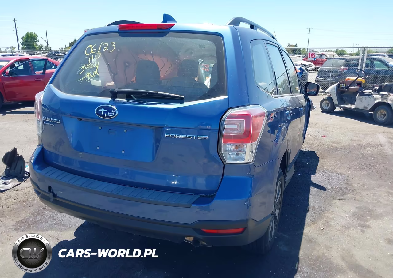 2018 Subaru Forester 2.5I VIN:JF2SJABC7JH491335 - 4