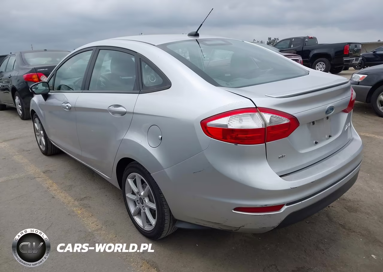 2015 Ford Fiesta Se VIN:3FADP4BJ3FM129632 - 3