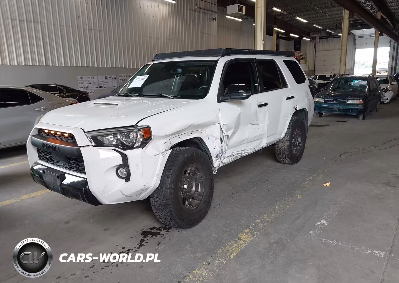2020 Toyota 4Runner Venture Edition VIN:JTEBU5JR0L5831122 - 2